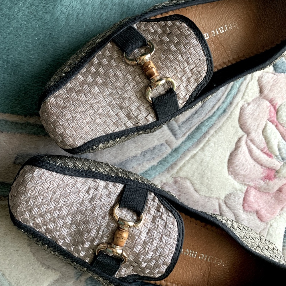 Fabric weaved loafer with bamboo buckle. Cushioned insoles . Rubber comfy soles.
